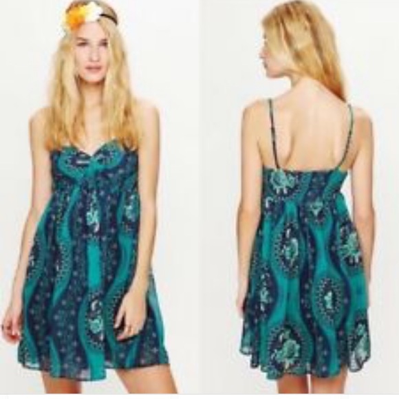 Free People Dresses & Skirts - Free People Floral Print Babydoll Dress